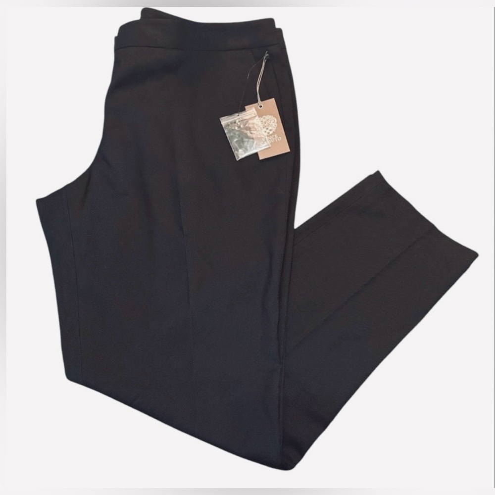 NWT-Vince Camuto Women’s Black Pants Size 14